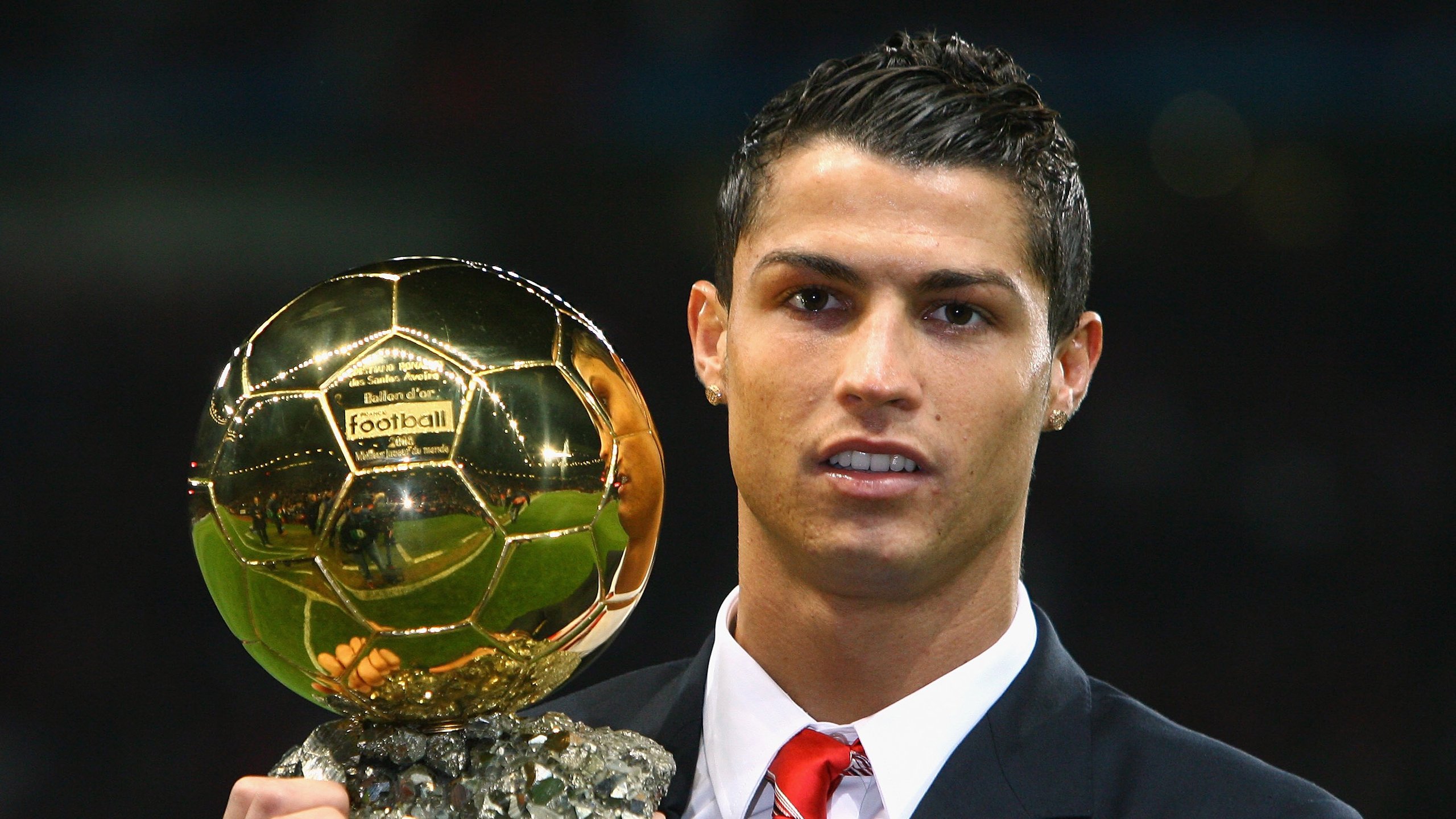 胡贝特·科斯男子200米个人混合泳表现抢眼，200米混合泳决赛男子